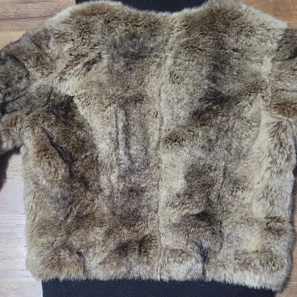 H&M Faux Fur Jacket - Picture 8 of 9